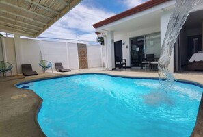 Pool - Acogedora casa de playa, Condominio Malaga Bejuco (Bejuco)
