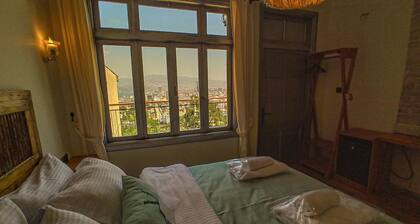 Room-charming Room in Historic Konak, Tu