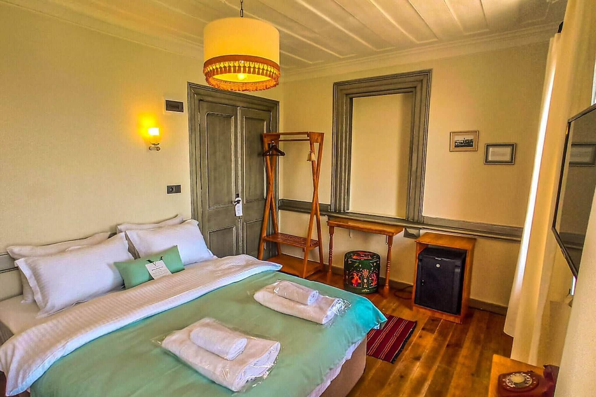 Room, 1 Bedroom, Smoking, Balcony | 1 bedroom