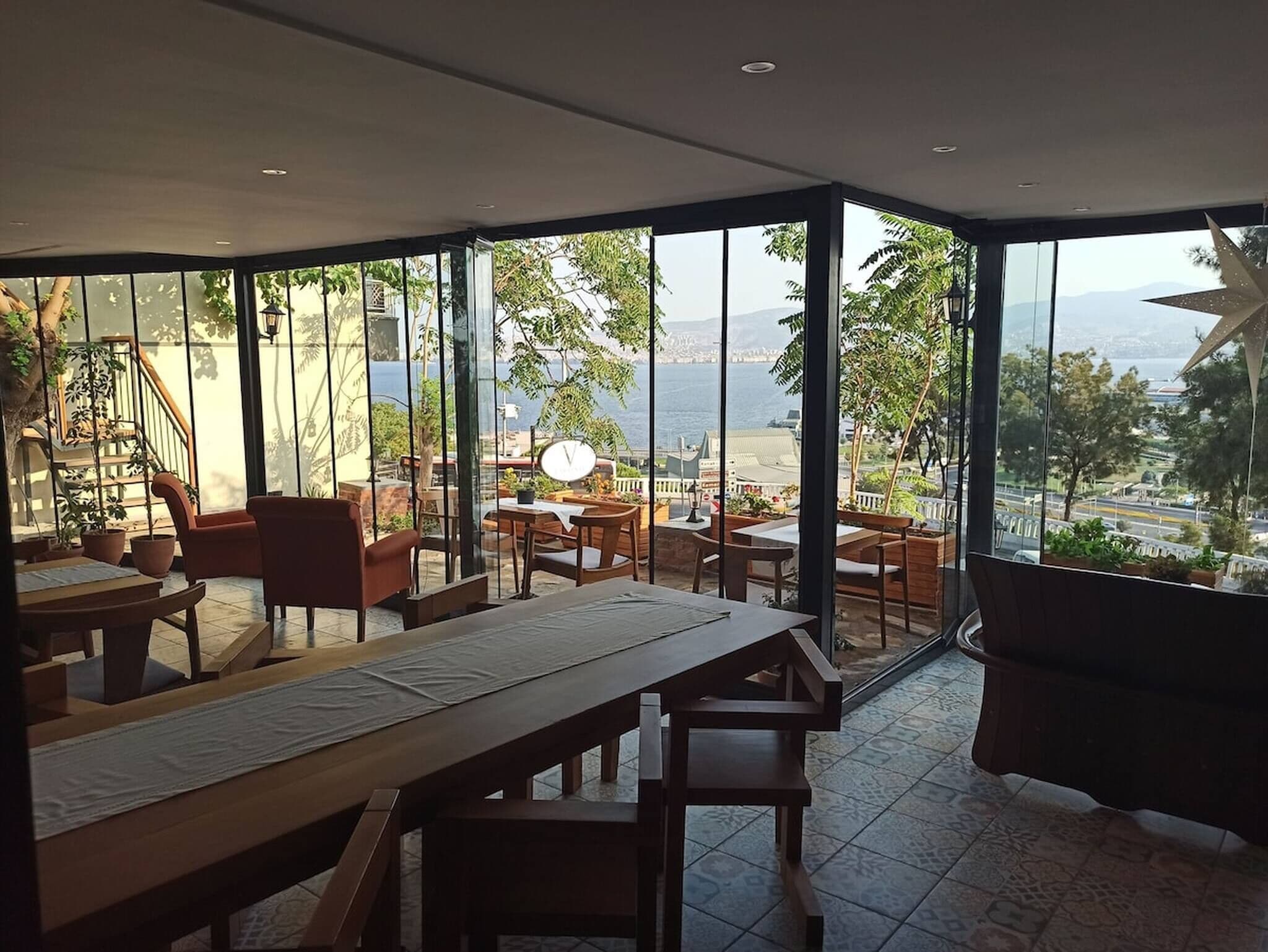 Room, 1 Bedroom, Smoking, Balcony | Lounge
