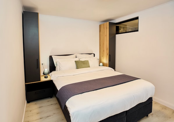 Classic Double Room, 1 Queen Bed