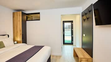 Habitación Deluxe doble, 1 cama de matrimonio | Sábanas de algodón egipcio y ropa de cama de alta calidad