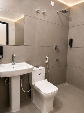Bathroom - The Prime Hotel (Noida)