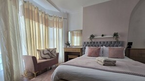 Room - Liverpool Bootle Cozy House (Merseyside)