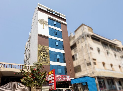 Hotel Aditya Premier