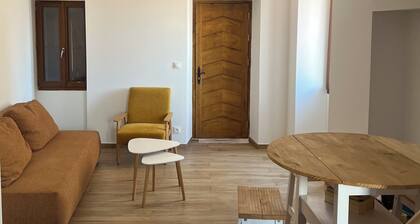 Charming duplex in the heart of Piana—Views of the village and the calanques