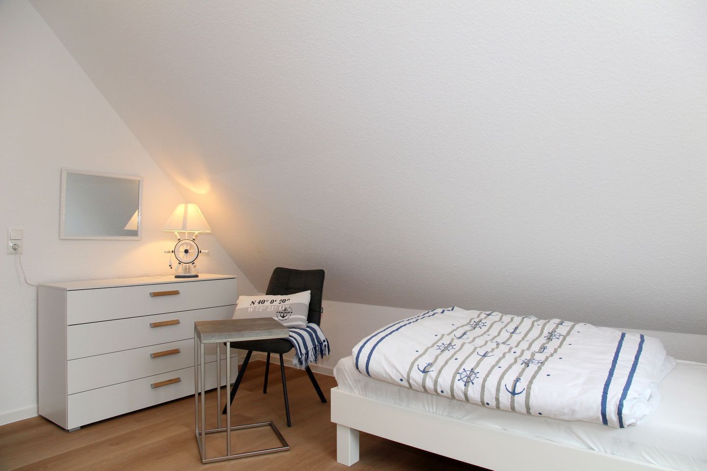 2 bedrooms, iron/ironing board