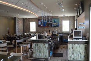 Dining - Disney Dreams Luxury Home with Private Water Park (Kissimmee)