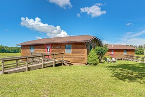 Exterior - Fish, Swim & Hike! Bliss Cabin w/ Lake Access (Bliss)