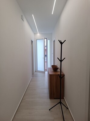 Interior - Vacation Home 300 m from the Sea, Ideal for Those Seeking Relaxation, Privacy, and Comfort (Avola)