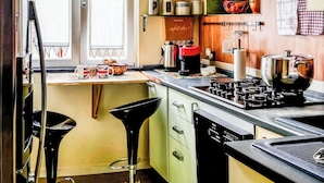 Lägenhet - uteplats | Eget kök