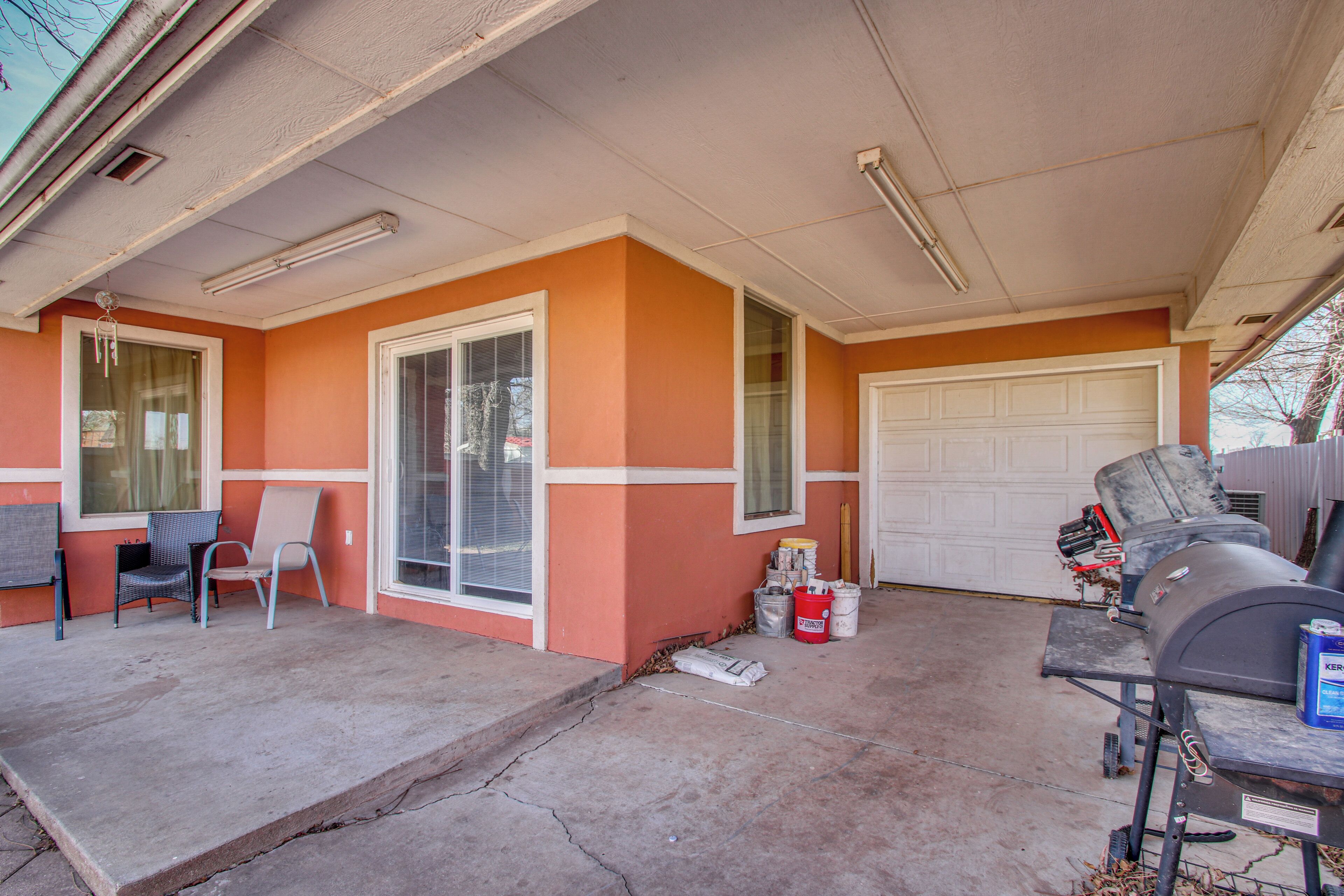 Terrace/patio