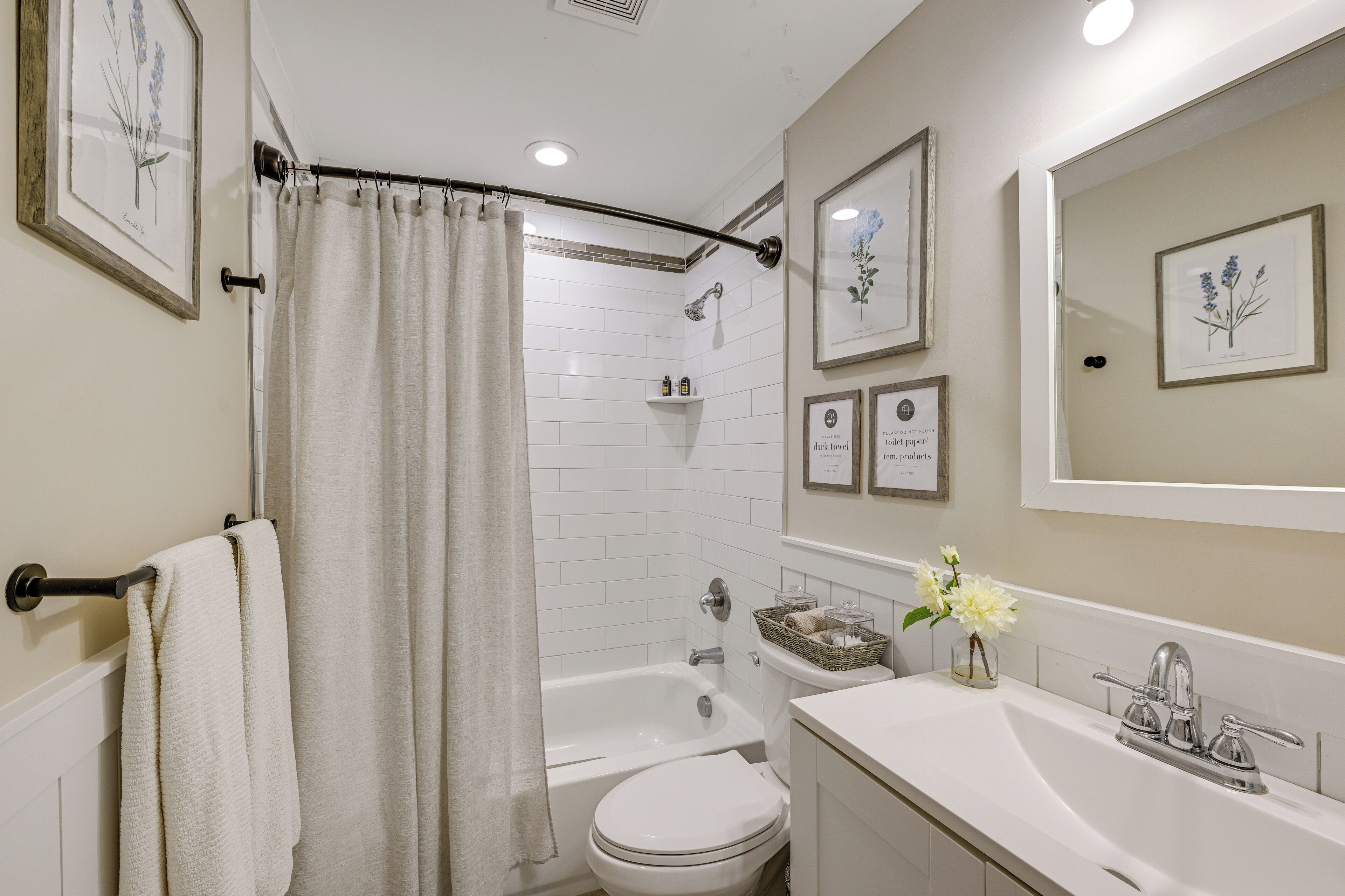 Hair dryer, towels