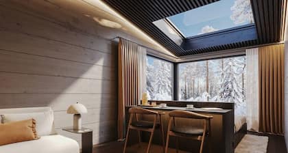 Aurora Roof Window | 28m² Private Lux Arctic Cabin