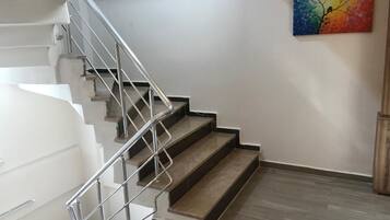 Comfort Double Room Single Use, Balcony, Partial Sea View | Interior