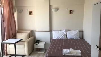 Comfort Double Room Single Use, Balcony, Partial Sea View | Desk, iron/ironing board, WiFi (free)