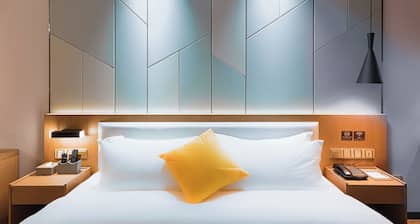 Poltton Int'l Apt Wanhua Metro Foshan