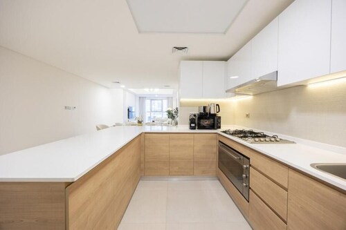 Bloomfields 3BR  Radiant Boulevard 