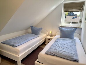 Room - Vrbo Property (Westerland)