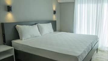 Double Room, Balcony | Free WiFi