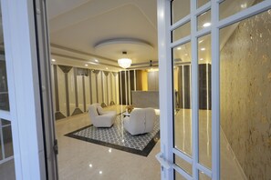 Lobby - SERENEWOOD BY ZENVANA (Dehradun)