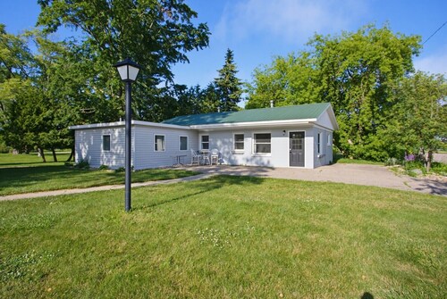 The Cottage at Port Austin
