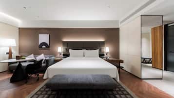 City Executive Room - Double Bed | Living area | 30-inch LCD TV with cable channels, pay movies