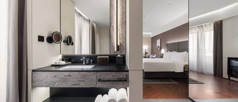 City Executive Room - Double Bed | Bathroom