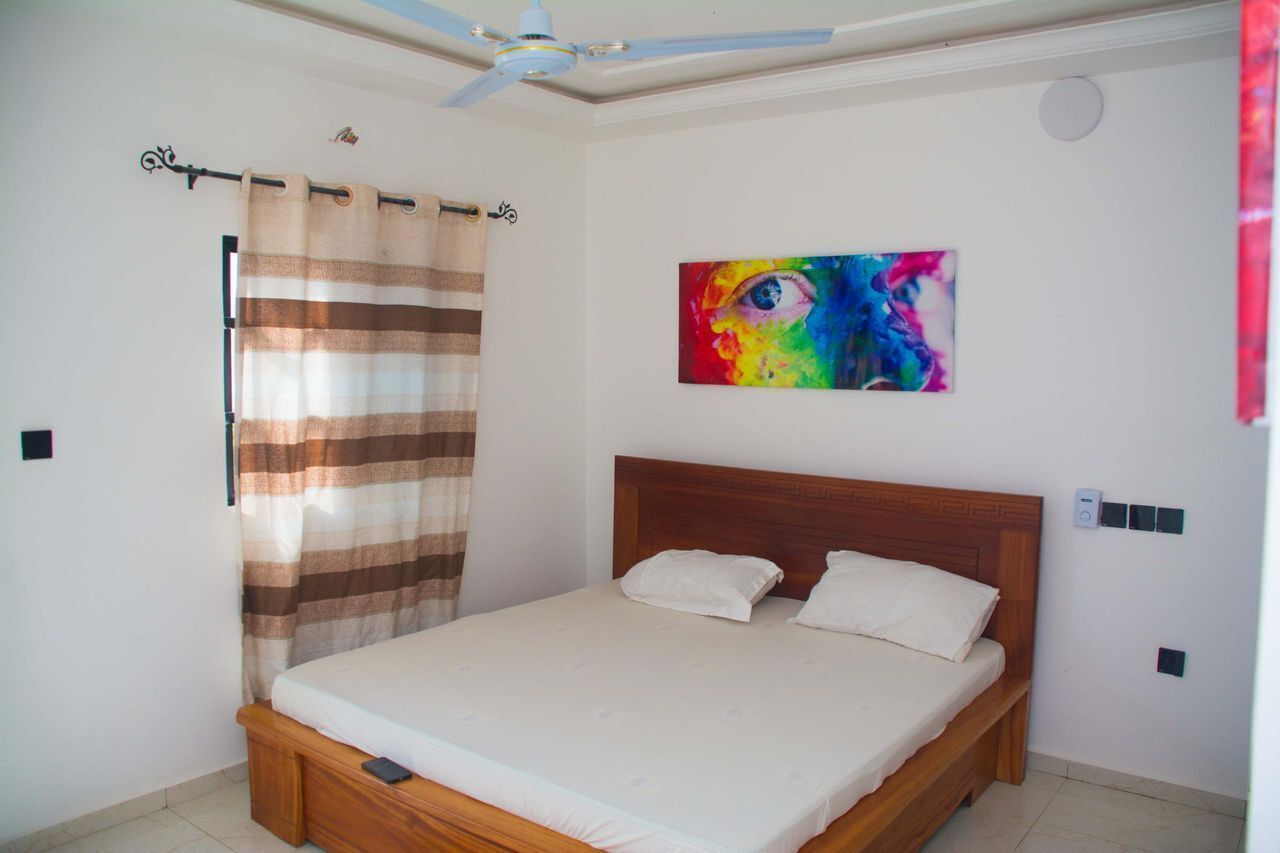 Monolocale comfort, vista giardino | Postazione laptop, insonorizzazione, ferro/asse da stiro, Wi-Fi gratuito