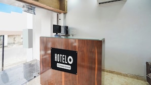 Reception - Hotel O Ajmer Central Grand Suman (Ajmer)