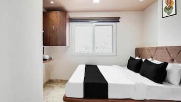 Desk, WiFi (free), bed sheets