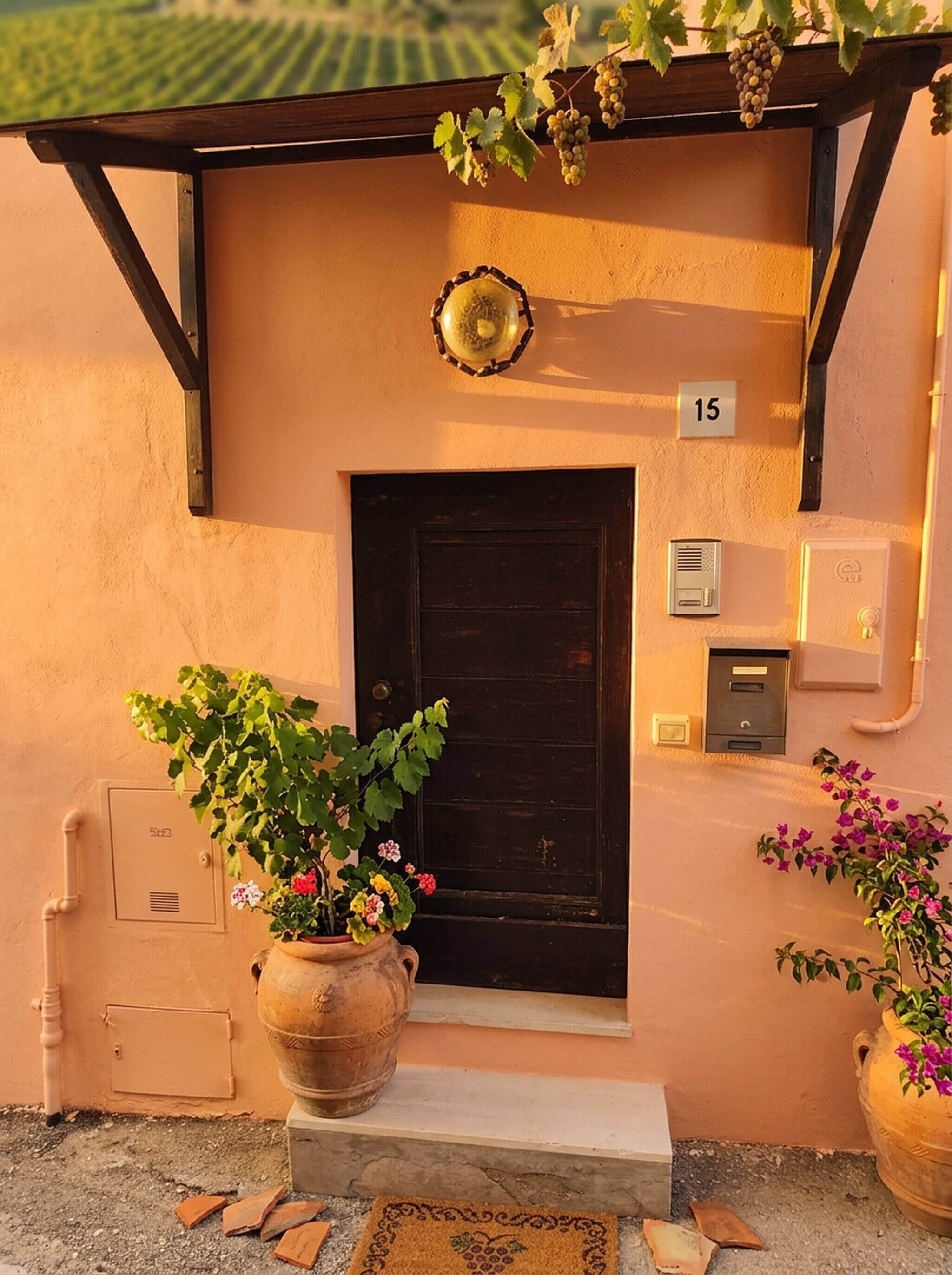 Apartment, 2 Bedrooms, Patio | Exterior detail