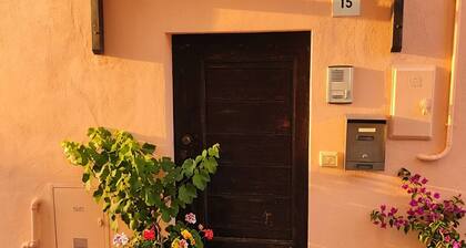 Charming 2-floor Apartment With Vineyard Views in Morro D'alba