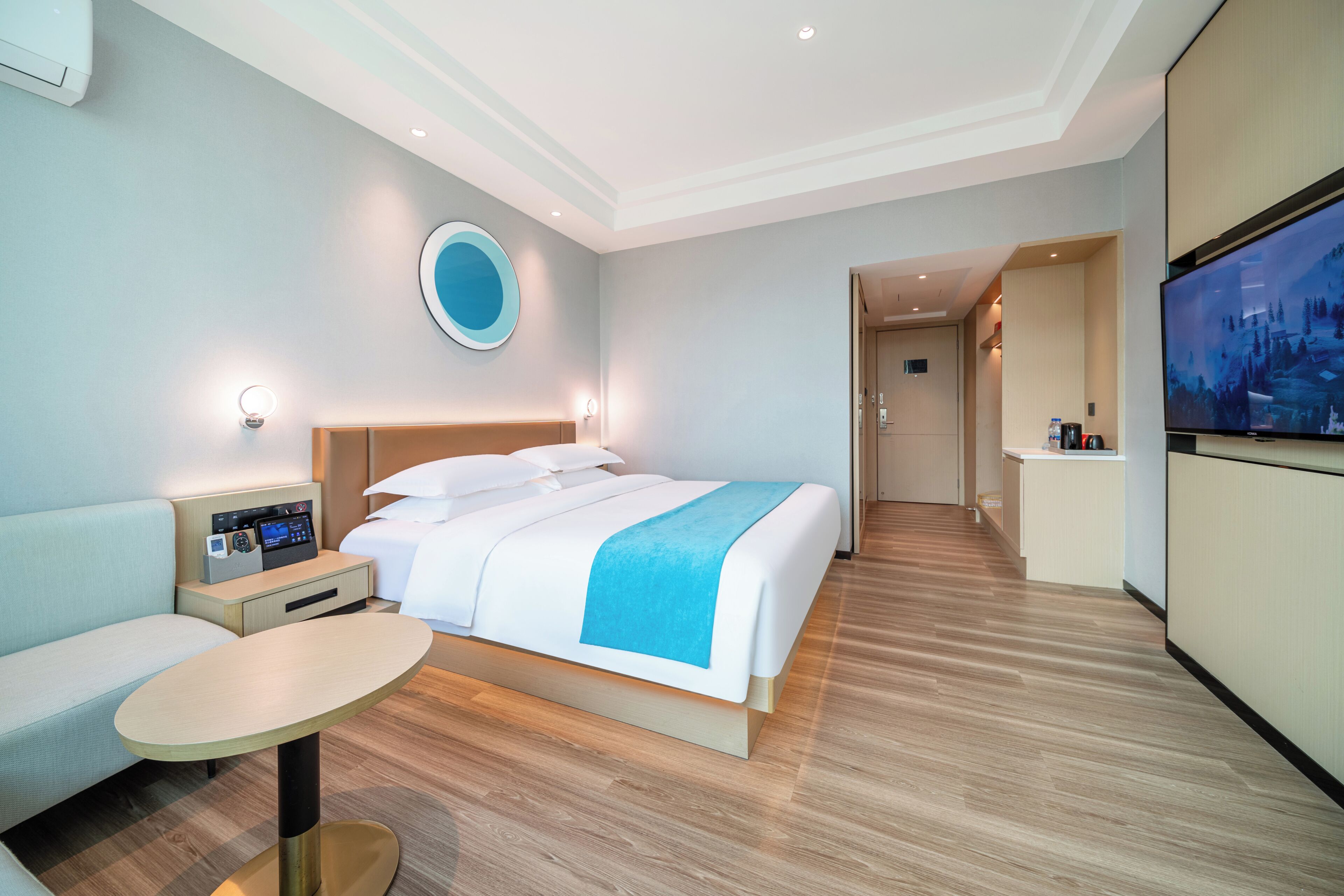 Kamar Single Standar | Meja kerja, setrika/meja setrika, Wi-Fi gratis, dan seprai linen