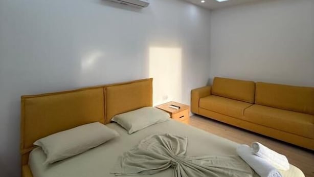 Unclassified image, 1 of 19, button - Jofri Rooms (Himarë)