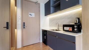 Estudio superior, vista al jardín | Ropa de cama hipoalergénica y wifi gratis