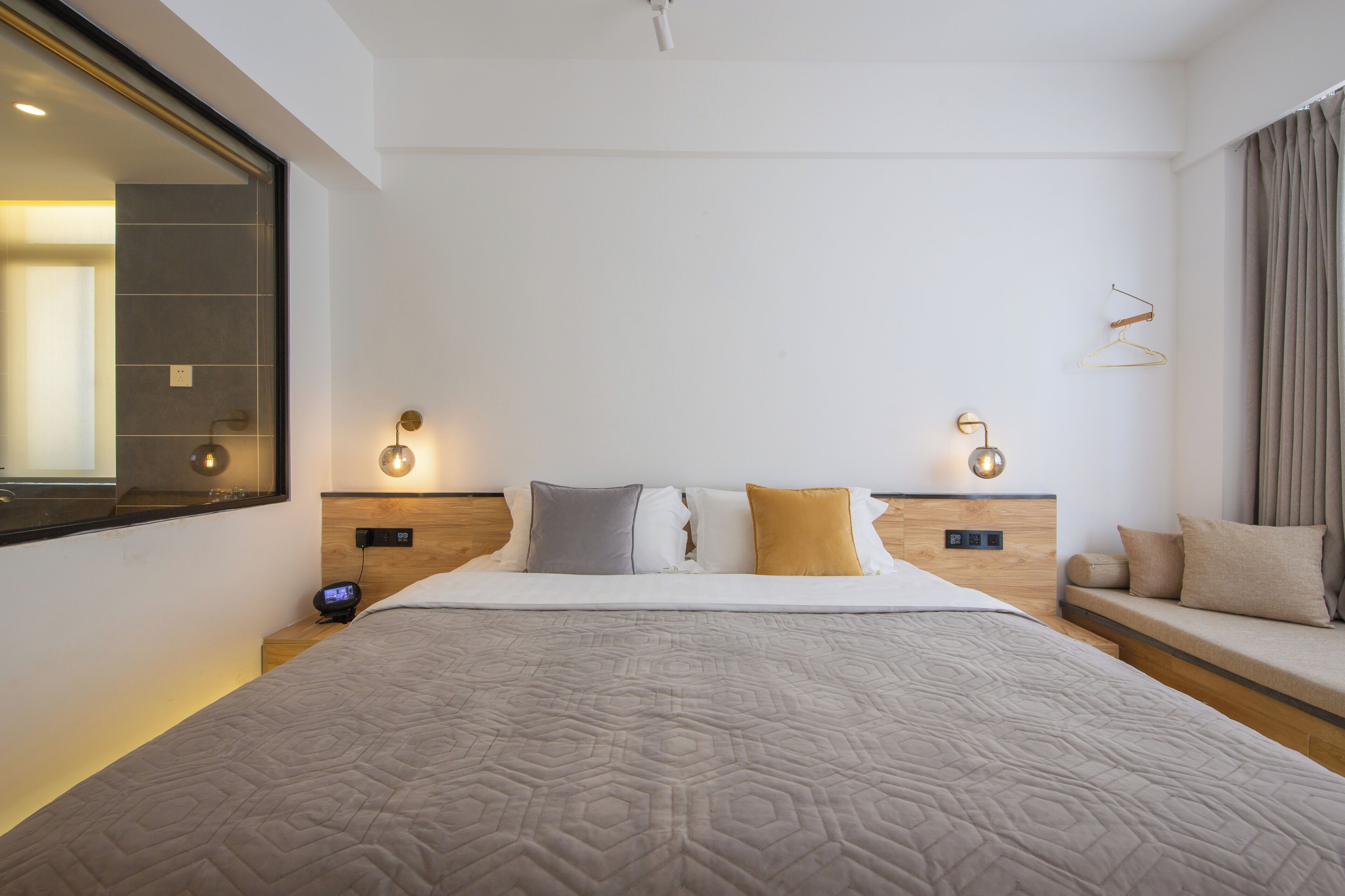 Deluxe Double Room | WiFi (free)