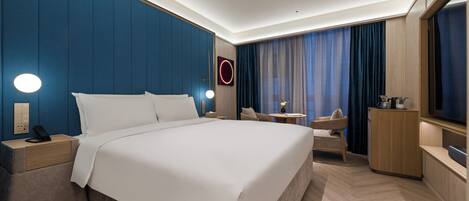 Business Double Room | Blackout curtains, iron/ironing board (on request), free WiFi