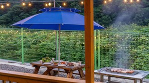 Basic-Zimmer, 1 Schlafzimmer (Standard Room 2(Private BBQ))