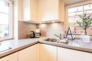 Private kitchen - Vrbo Property (Sylt)