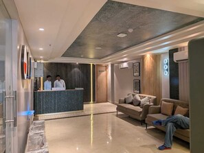 Lobby - Saltstayz Premier- Sector 15 Noida (Noida)