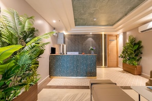 Reception - Saltstayz Premier- Sector 15 Noida (Noida)