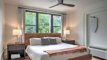 1 bedroom, iron/ironing board, WiFi (free), bed sheets