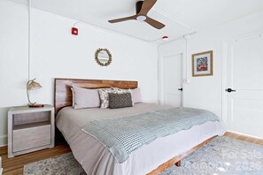 1 bedroom, iron/ironing board, free WiFi, bed sheets - Sabel #301 | Downtown Asheville king-suite condo with parking and a skyline view. (Asheville)