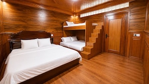 Family Triple Room, Pool View | Desk, free WiFi - Cloudy Hill Hostel & Villa (Kampot)