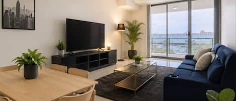 Fernseher, Videospiele, Stereoanlage