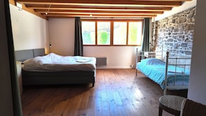 3 chambres, Wi-Fi, literie fournie