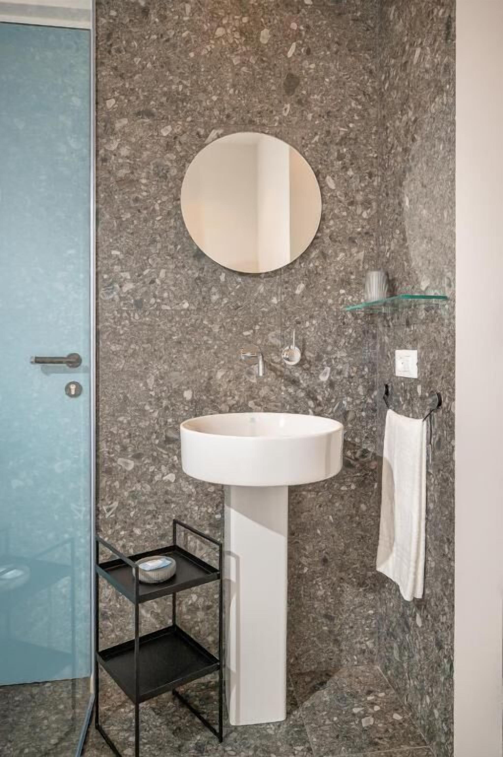 Chambre Double, balcon, vue ville | Salle de bain