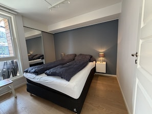 Free WiFi, bed sheets - Modern apartment Møhlenpris with seaview (Bergen)