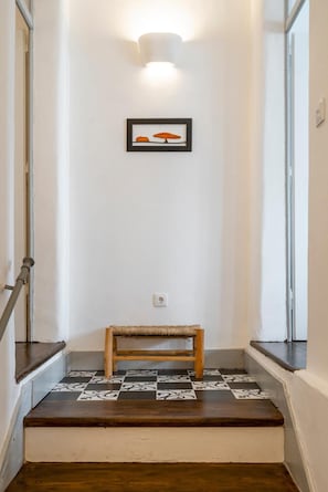 Interior - Apartment 'Dazzling House Alentejo' with Private Terrace, Wi-Fi and Air Conditioning (Reguengos de Monsaraz)